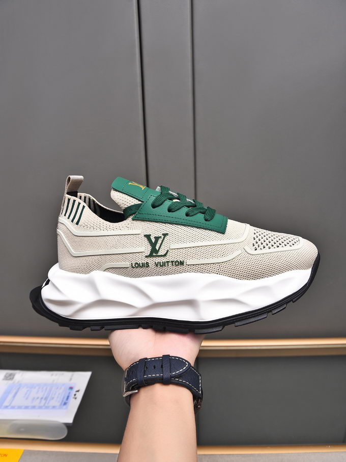 Louis Vuitton Sneakers Mens ID:20250217-58